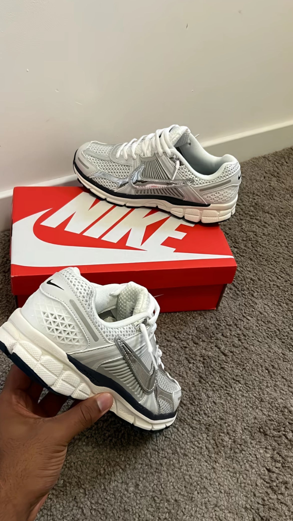 Nike Vomero 5 grey