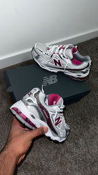 New Balance 1064 Red