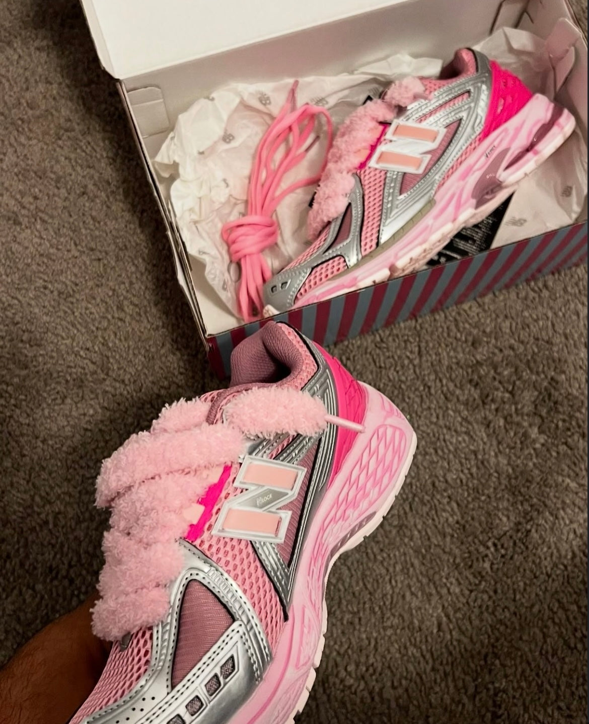New Balance 1906R Pink
