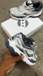 Saucony OMNI 9 White