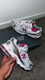 New Balance 1064 Red