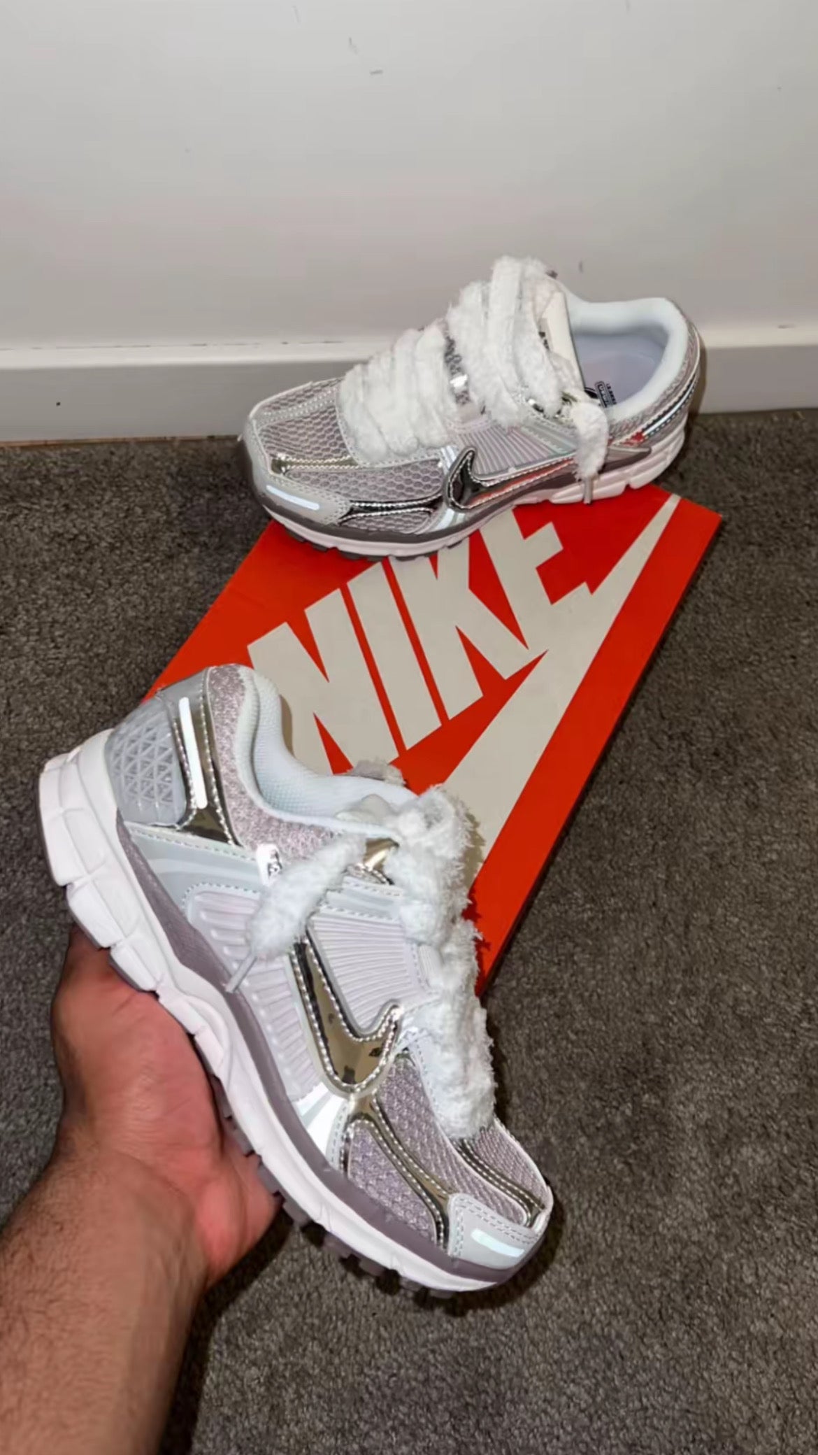 Nike Vomero 5 Silver