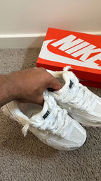 Nike Vomero 5 White